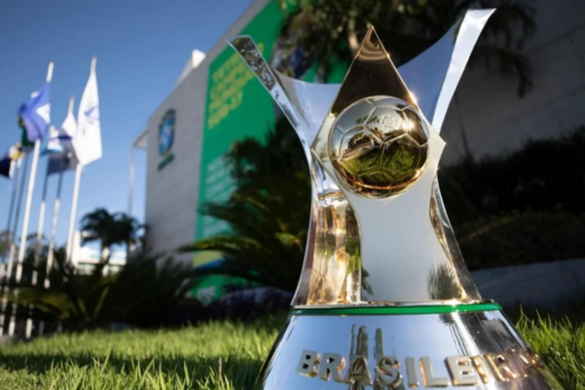 Futebol nesta quinta: confira jogos e onde assistir ao vivo